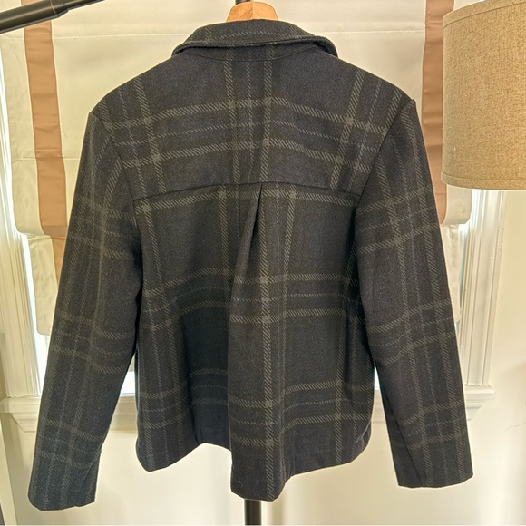 Banana Republic Women's Short Plaid Jacket - Picture 6 of 9